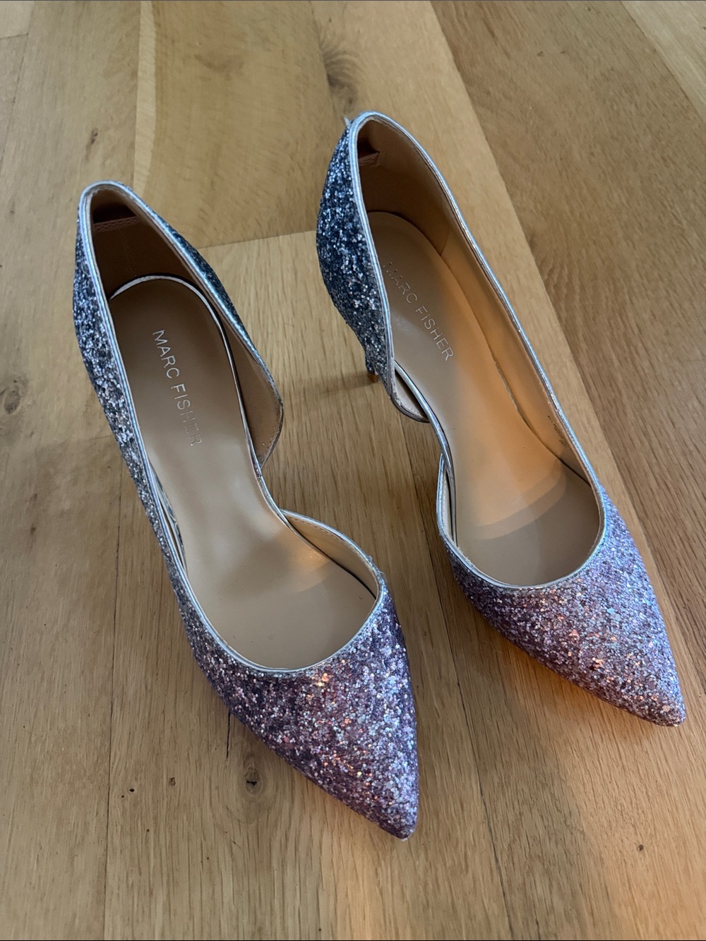 Marc Fisher very light pink and Silver Glitter Pointed Pumps